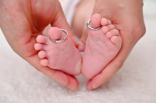 南城宝宝头发少缺什么